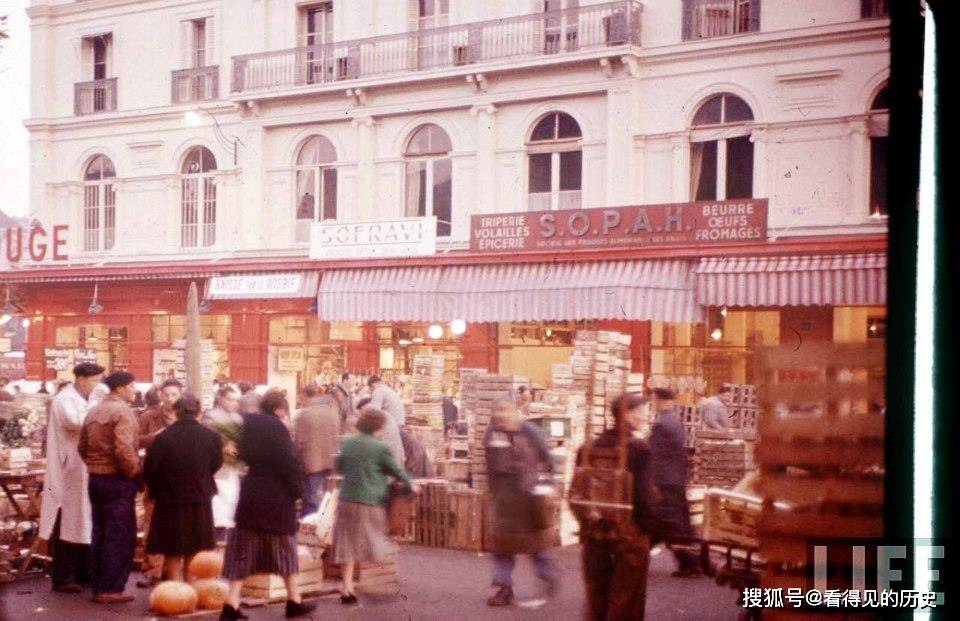 9平米格子间的义乌女老板，老市场里的“新”生意