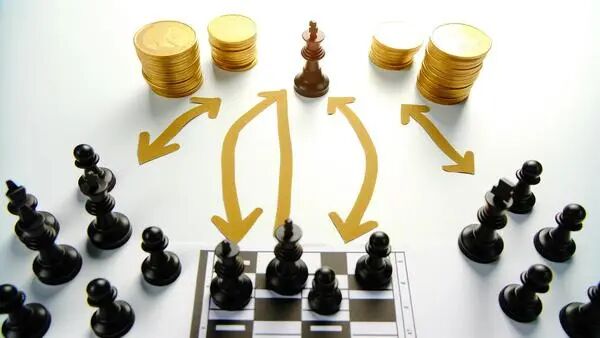 青岛农商银行：董事长王锡峰因到龄退休辞任，于丰星代为履职