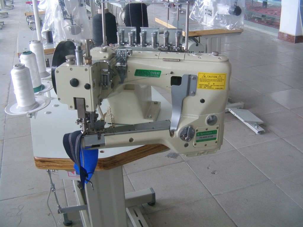 人保财险政银保 ,人保服务_全球工业缝纫机行业细分产品市场价格变化