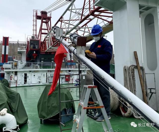 三峡能源获得实用新型专利授权：“一种户外无尘检修平台”