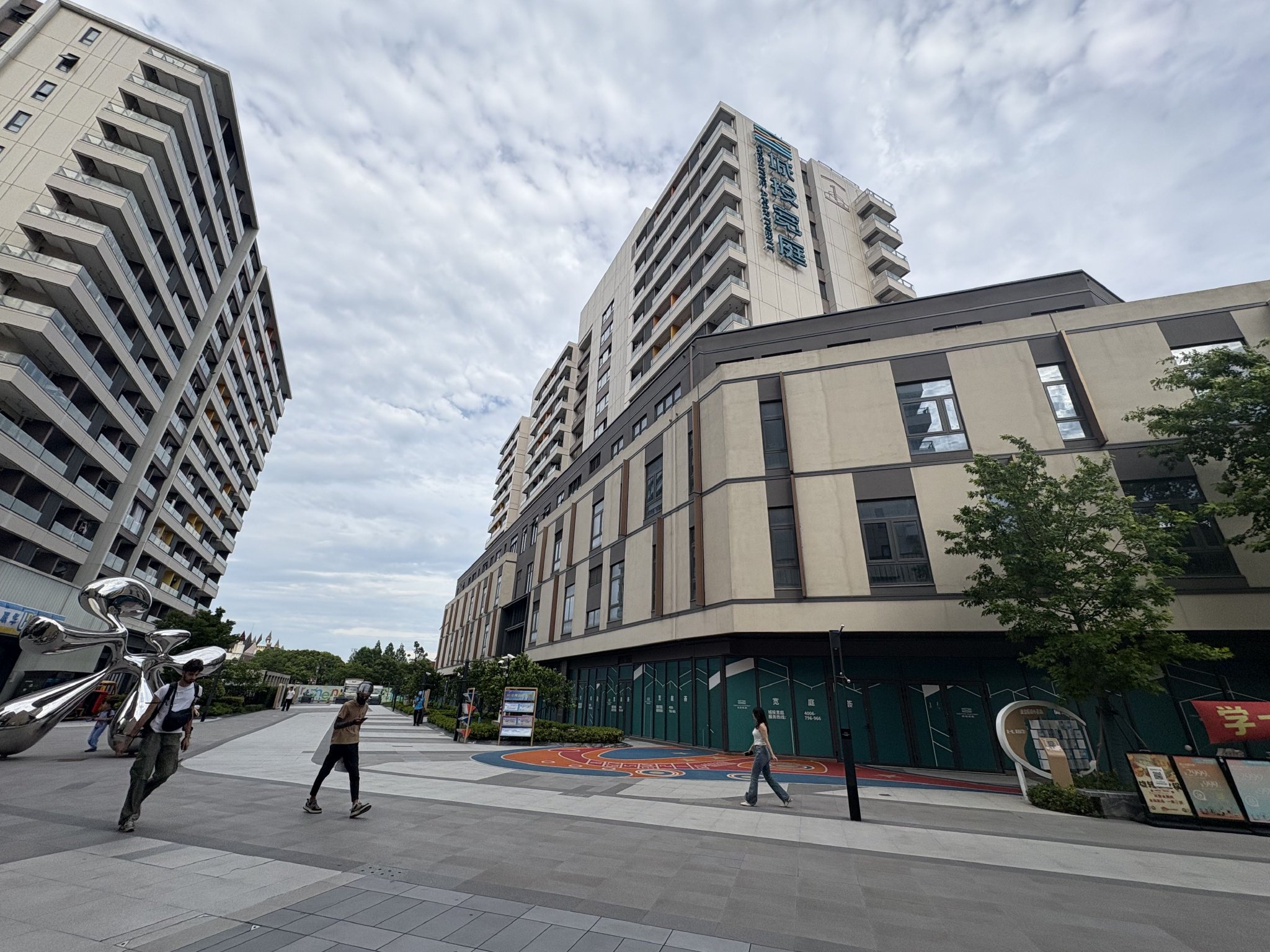 资本重新审视保租房REITs