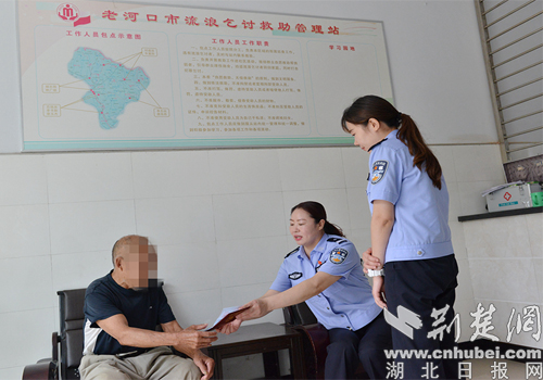荆楚“新”风，“绿”动未来――2025年新能源汽车下乡活动湖北老河口站启动