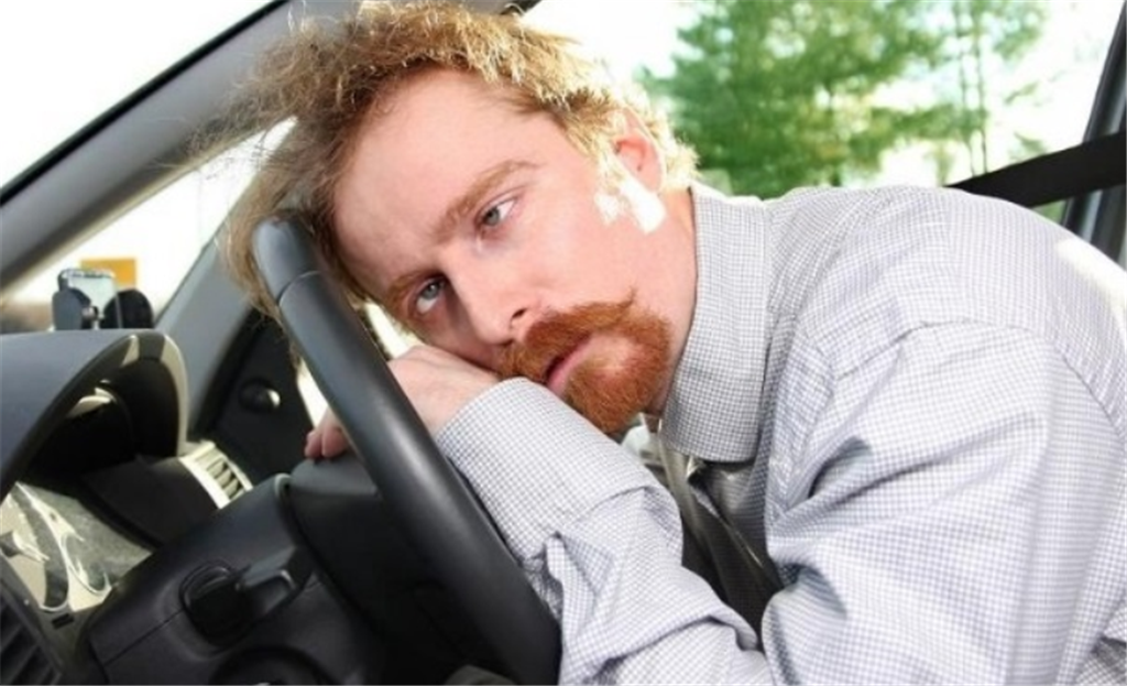 坐电车更容易晕车？