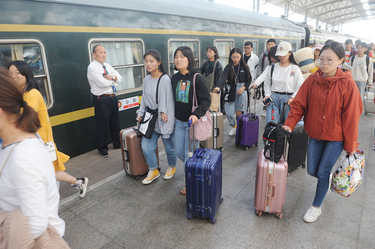 交通运输部：上周国家铁路运输货物8043.4万吨，环比增长1.76%