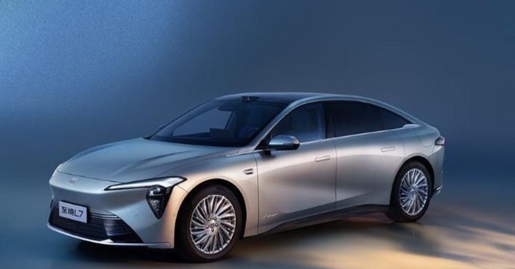 别克至境L7亮相 上汽通用高层解密美国董事会之行