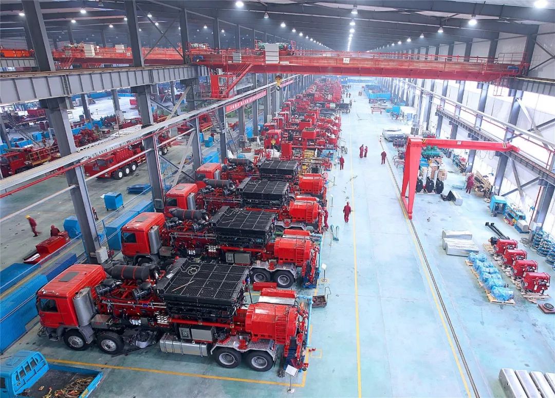 石化机械获得发明专利授权:“L型钻台面机械手布线装置”