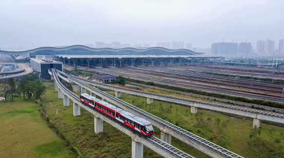 铁建重工获得实用新型专利授权:“磁浮轨排间连接伸缩装置及磁浮系统轨道”