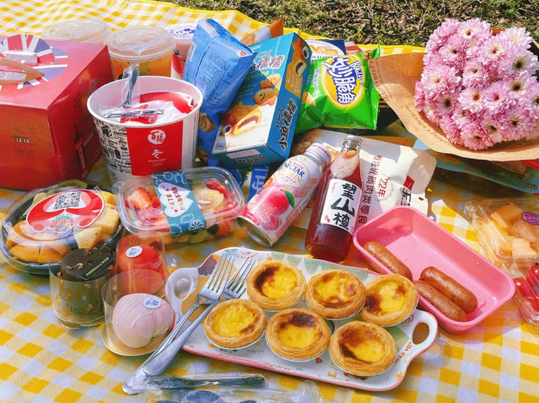 旅游人气爆棚 楼市车市升温 黄金饰品走俏 假日消费“好旺好彩” 流动中国“活力十足”