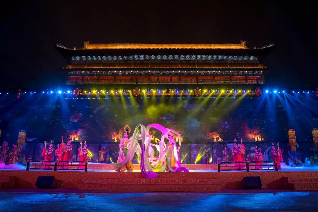 曲江文旅：控股股东所持公司4.06%股份拟被拍卖