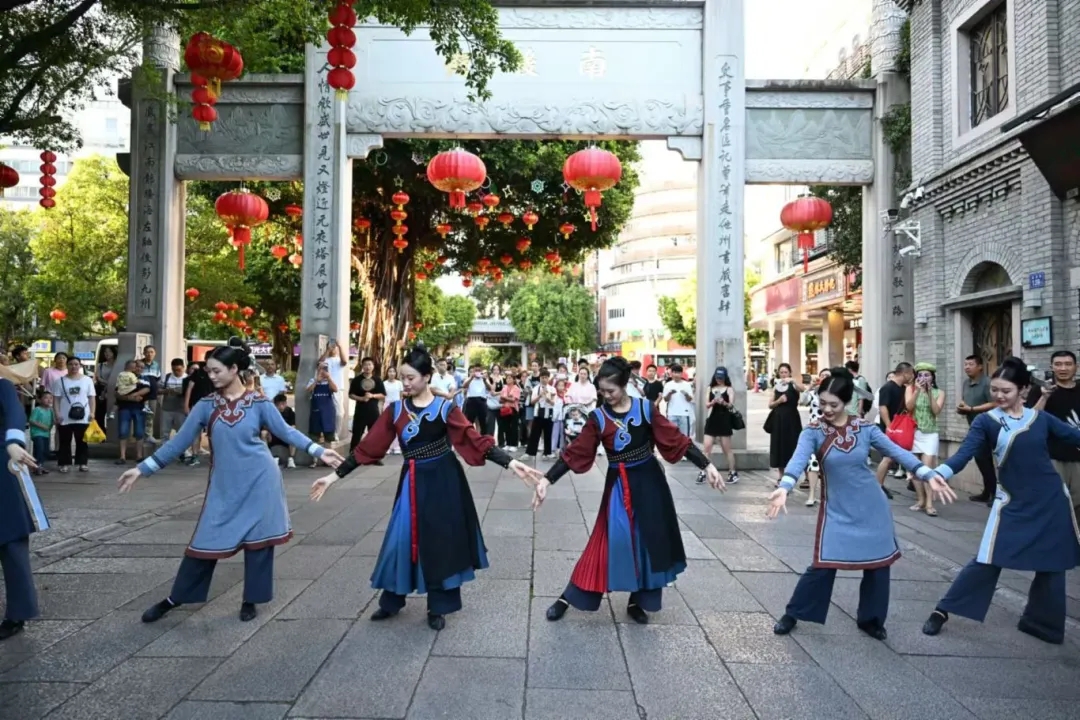 �y埔簪花：泉州湾畔的海上花园，簪在发间的千年风情?