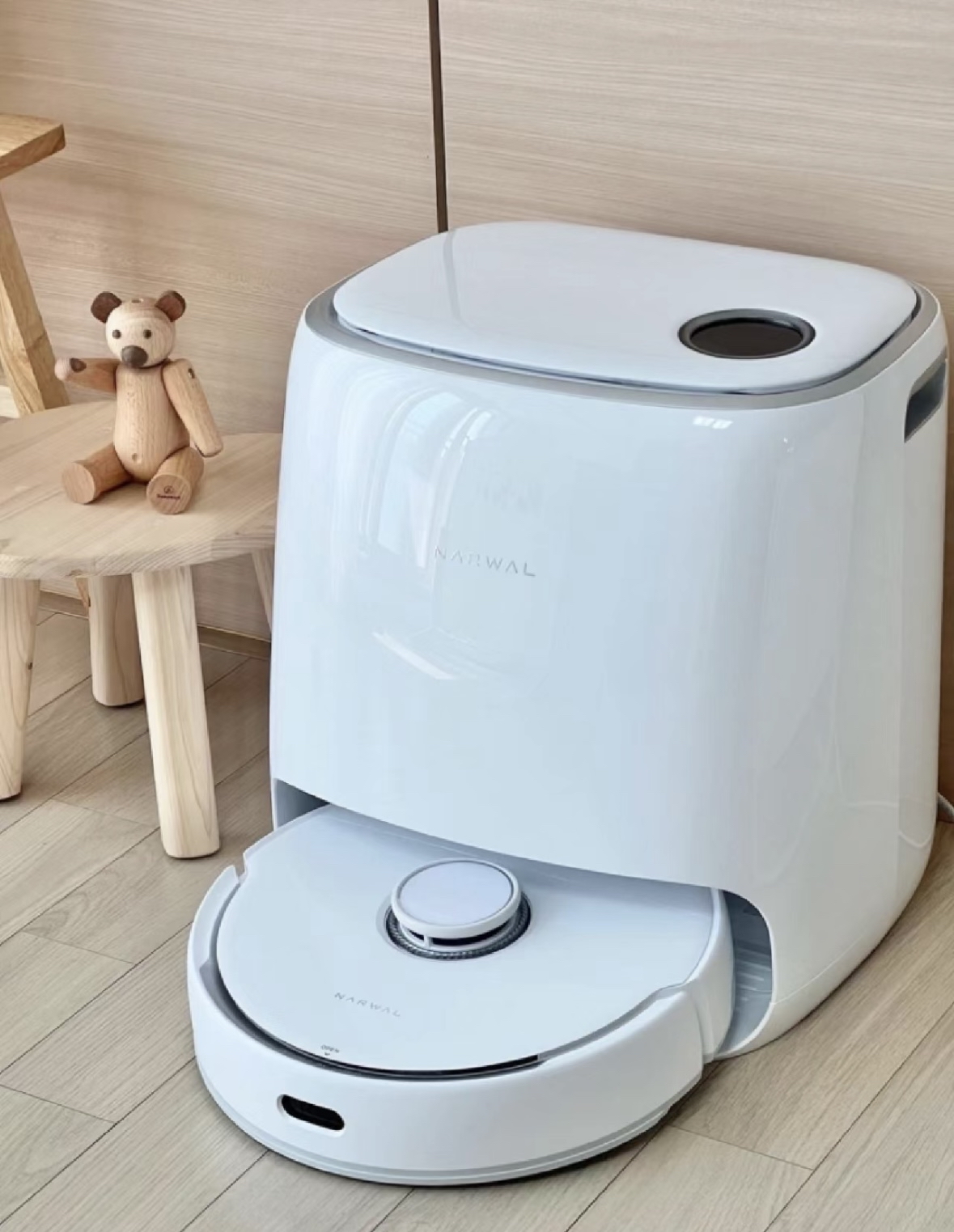 联合光电获得发明专利授权：“防缠滚刷、滚刷机构及扫地机器人”