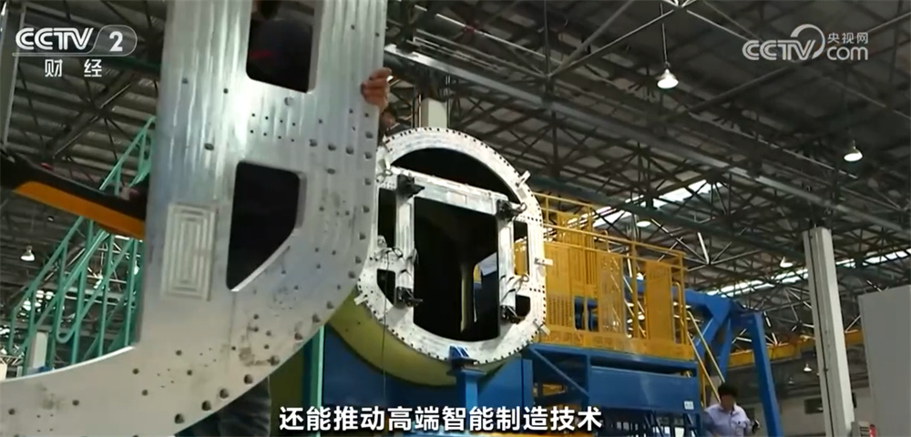 智能化成为机械行业升级新引擎