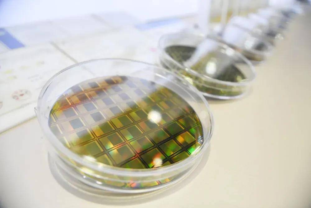 高德红外:生产经营状况良好