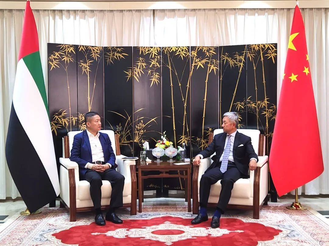 中国石油集团董事长戴厚良拜会中国驻阿联酋大使张益明