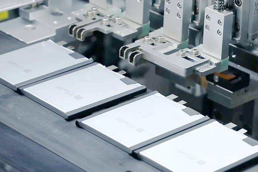 比亚迪获得发明专利授权:“电解液、锂离子电池和用电设备”