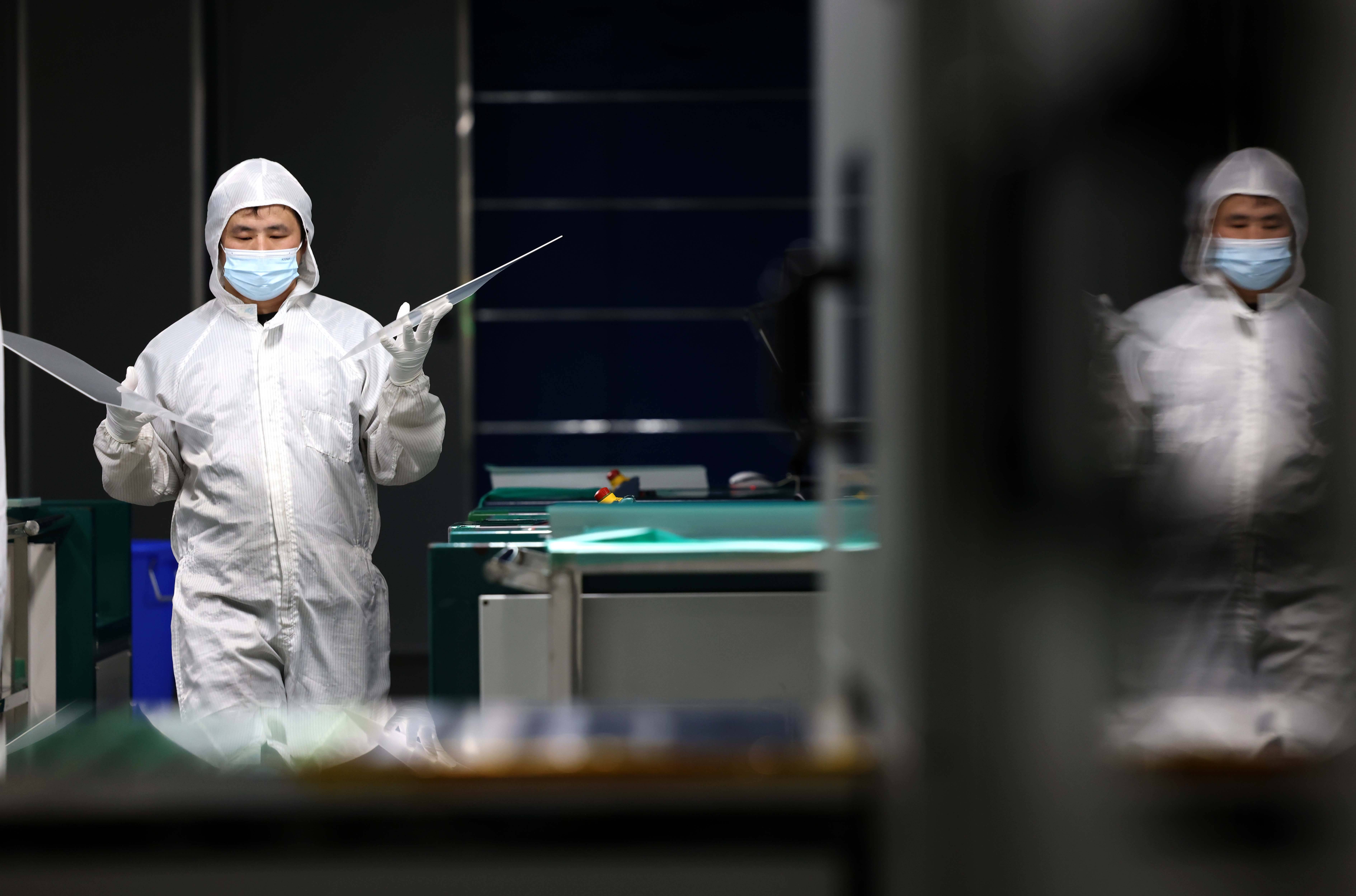 湖北通过银行间债券市场发行科创债166亿元