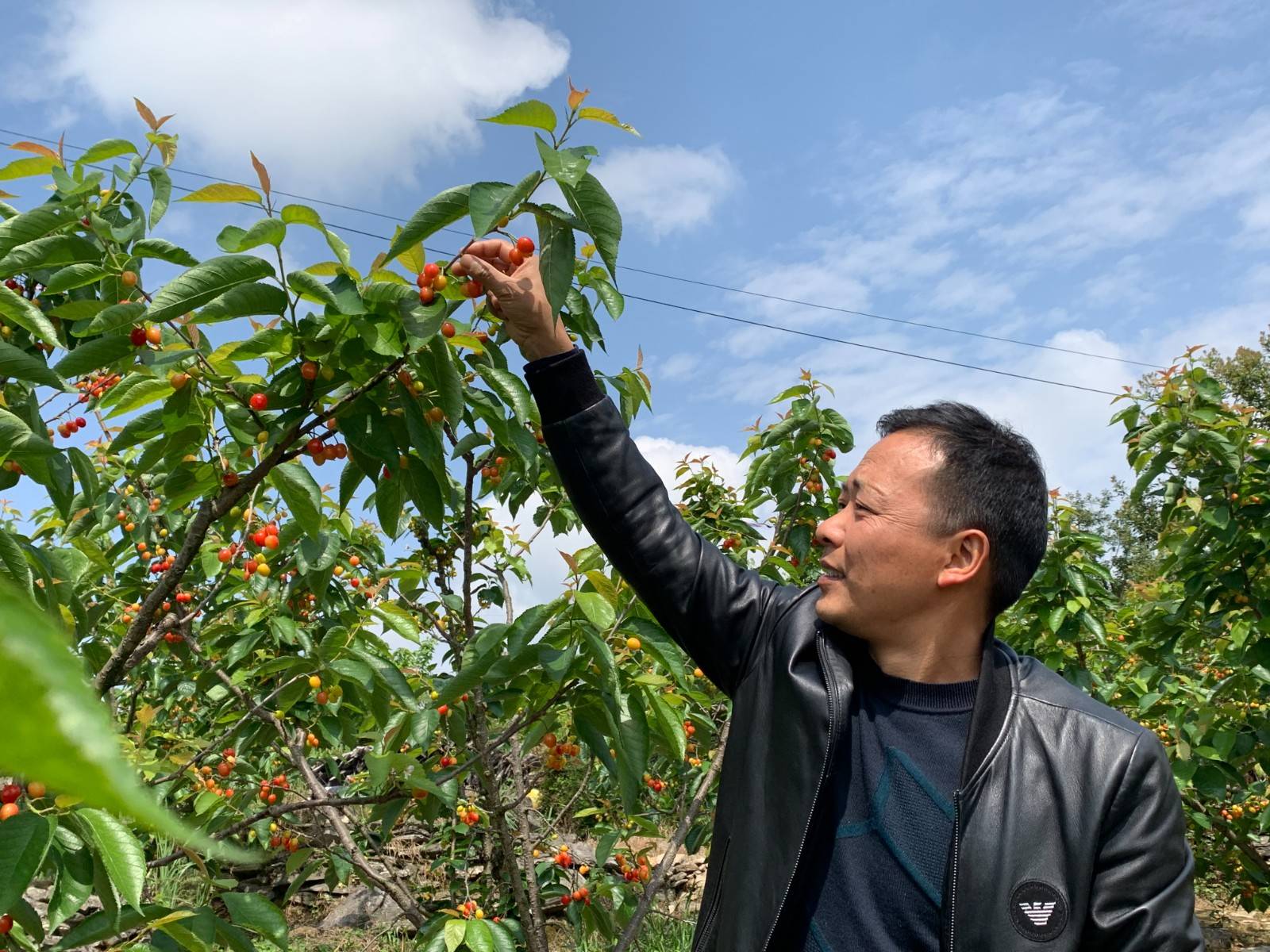 借势“村超”,贵州味道在拼多多走红