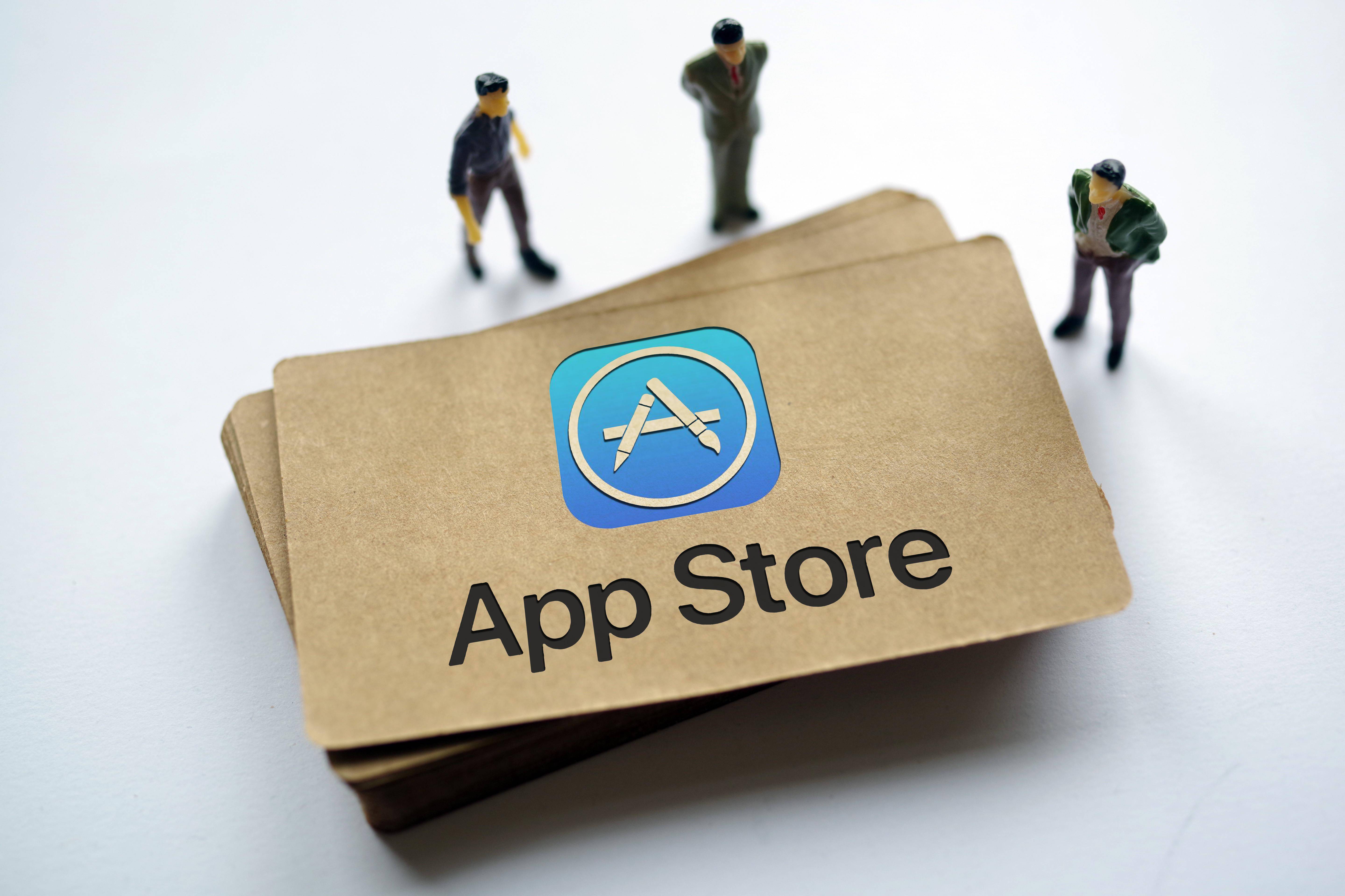 苹果应用商店多款App涉嫌放高利贷:用户遭强制放款