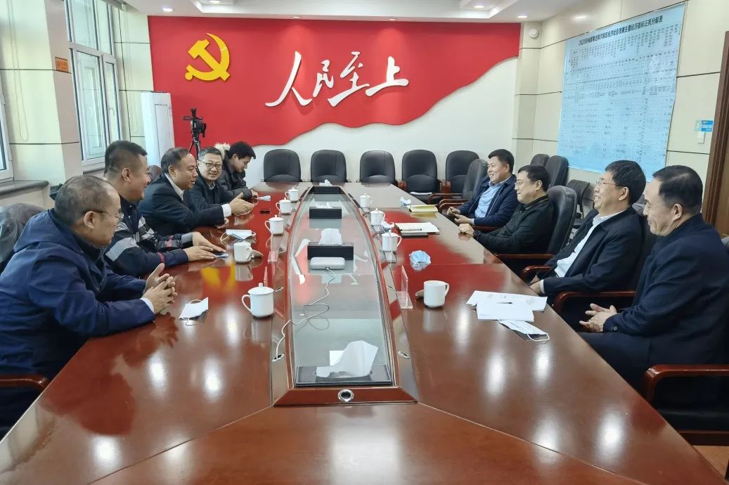 九洲集团:1月26日高管李寅减持股份合计160万股