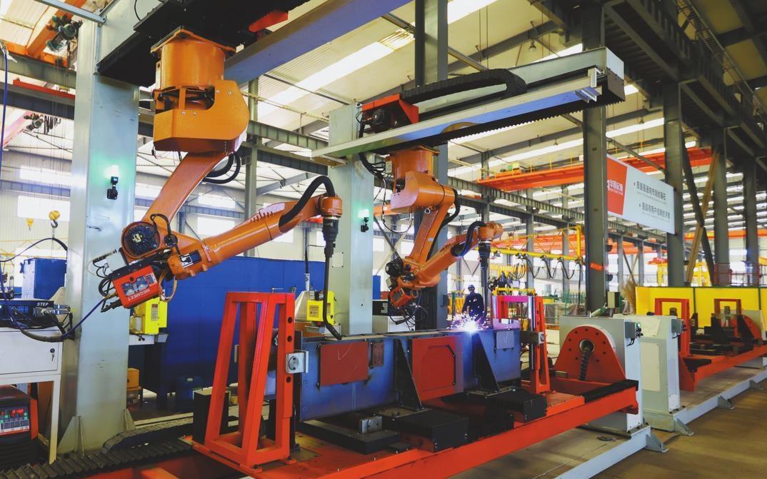 “智造”推动产业转型升级