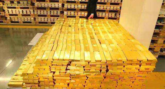 星辉娱乐：2025年预盈2.7亿元―3.51亿元 同比扭亏为盈