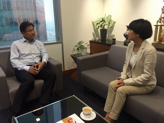 中国工商银行董事长廖林会见英中贸易协会主席吴思田