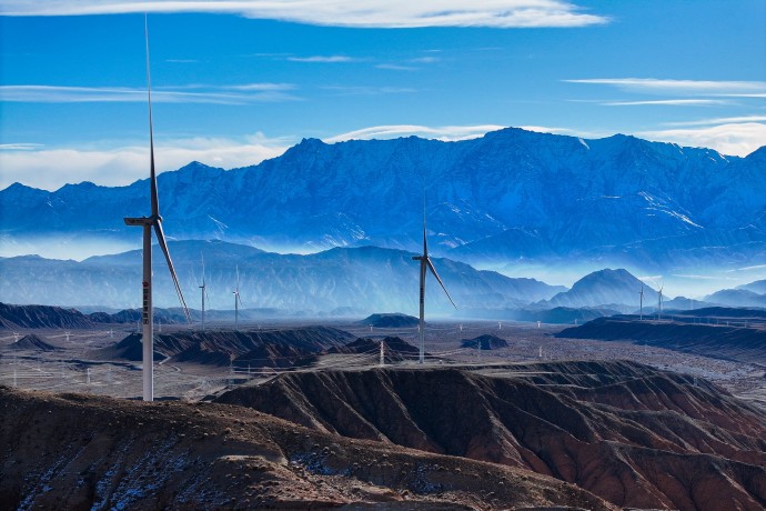 2026中国汽油行业：从“保供”到“低碳”的双重约束_人保服务 ,拥有“如意行”驾乘险，出行更顺畅！