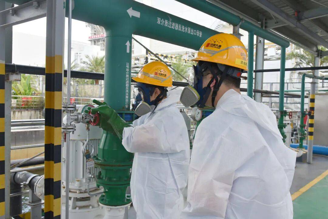 2026中国汽油行业：从“保供”到“低碳”的双重约束_人保服务 ,拥有“如意行”驾乘险，出行更顺畅！