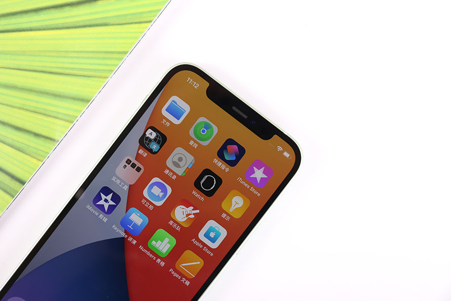 为“简单”买单，iPhone 4S爆火背后