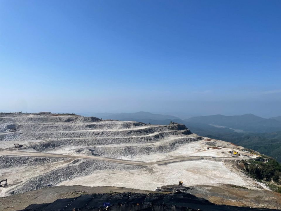 江钨装备录得7天5板