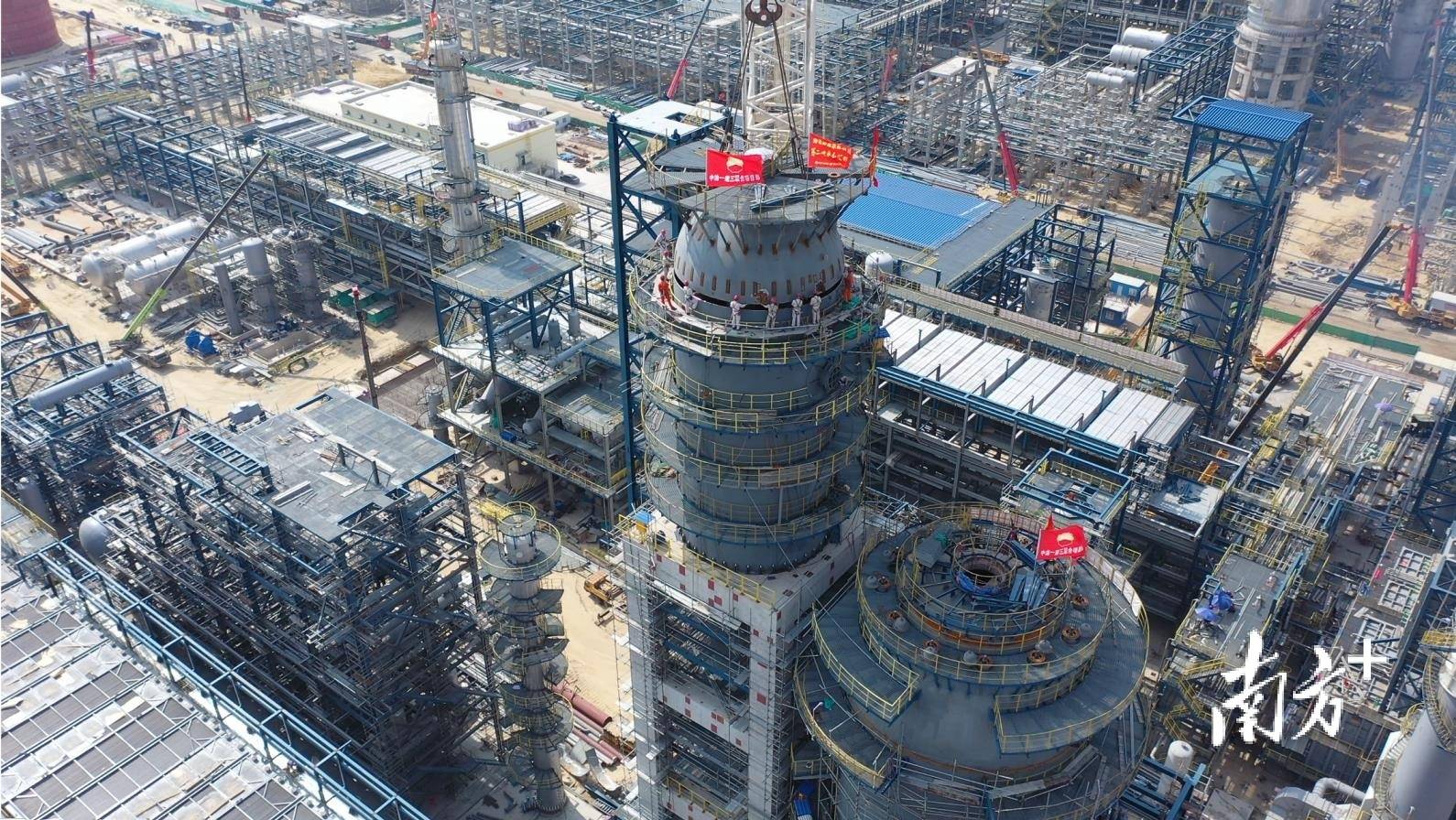 中国石化获得发明专利授权：“催化裂化装置催化剂微反应活性预测方法、装置及系统”