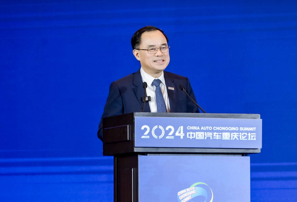 全国人大代表、长安汽车董事长朱华荣: 培育全球领军车企 加快自动驾驶产业制度供给