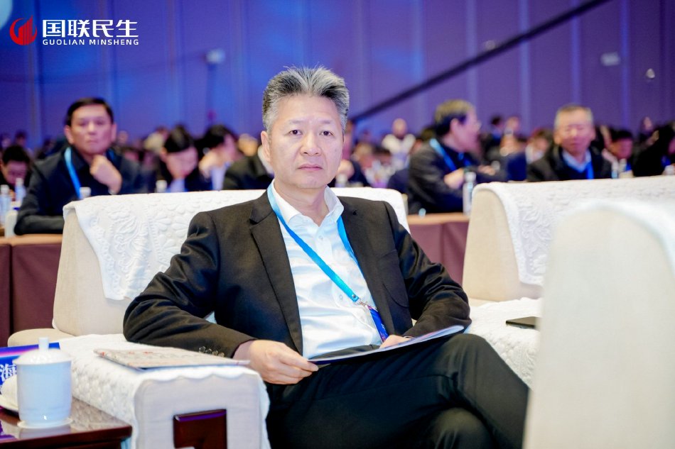 国联民生3月12日大宗交易成交2565.00万元