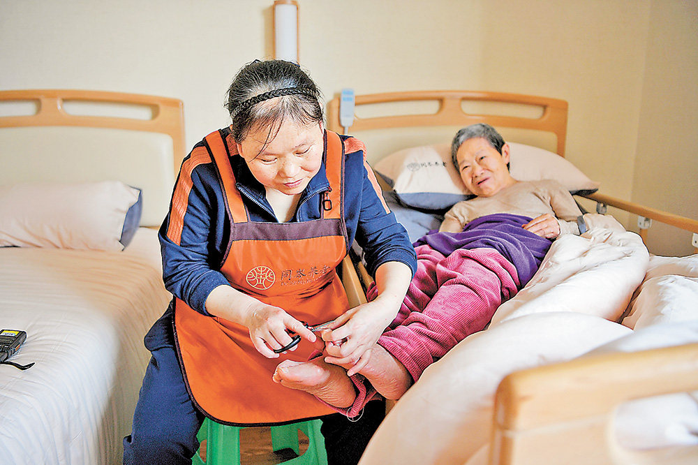农村养老院困局：老人收入低、合规运营成本上升